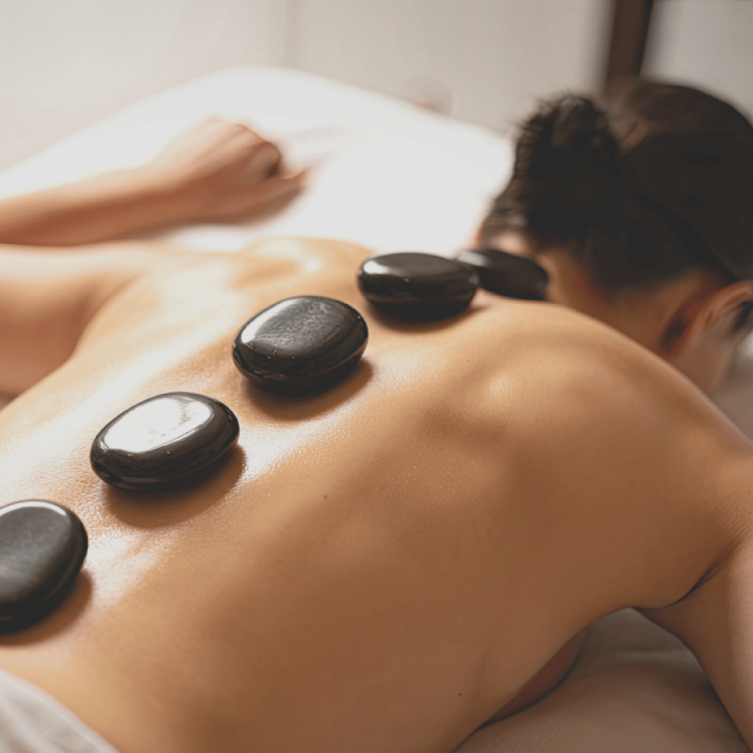 Masaje con piedras calientes